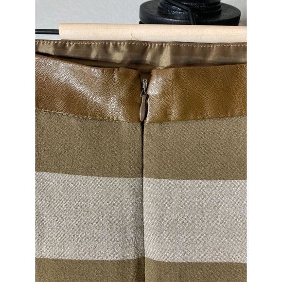 De Collection -Athens Striped -Pencil Skirt -Womens-Size M-Good Condition - Picture 4 of 5